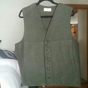 Filson vest 100%Virgin wool